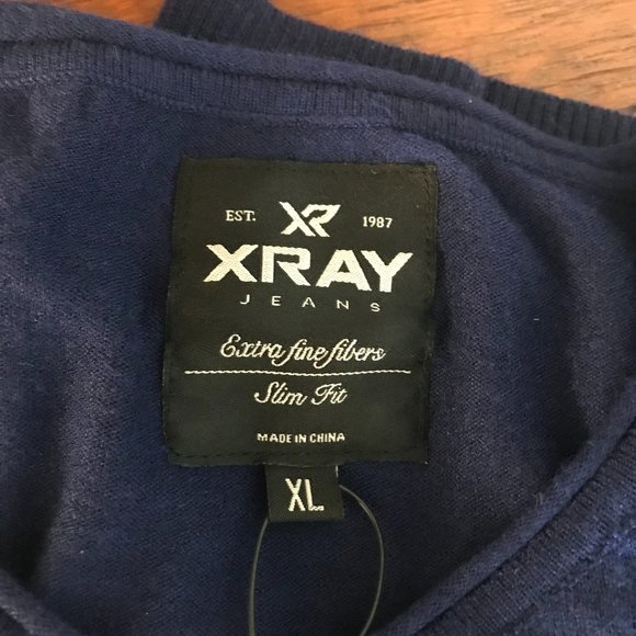 NWT Men’s  XL V-neck Sweater - Picture 4 of 10